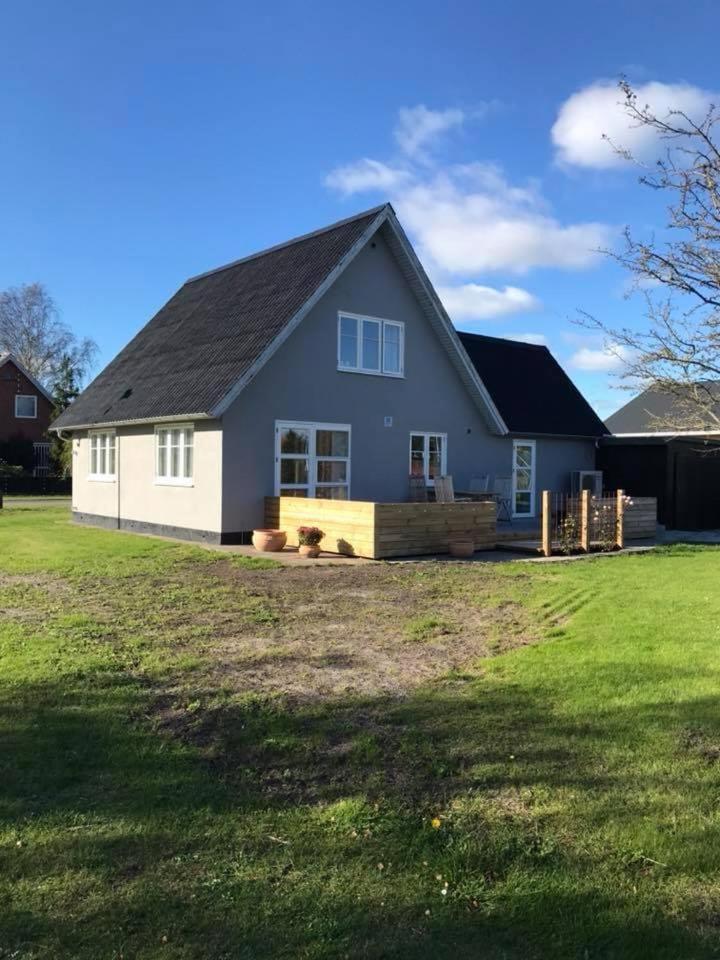 Hyggeligt Byhus Taet Ved Skov Og Togstation Ålbæk المظهر الخارجي الصورة